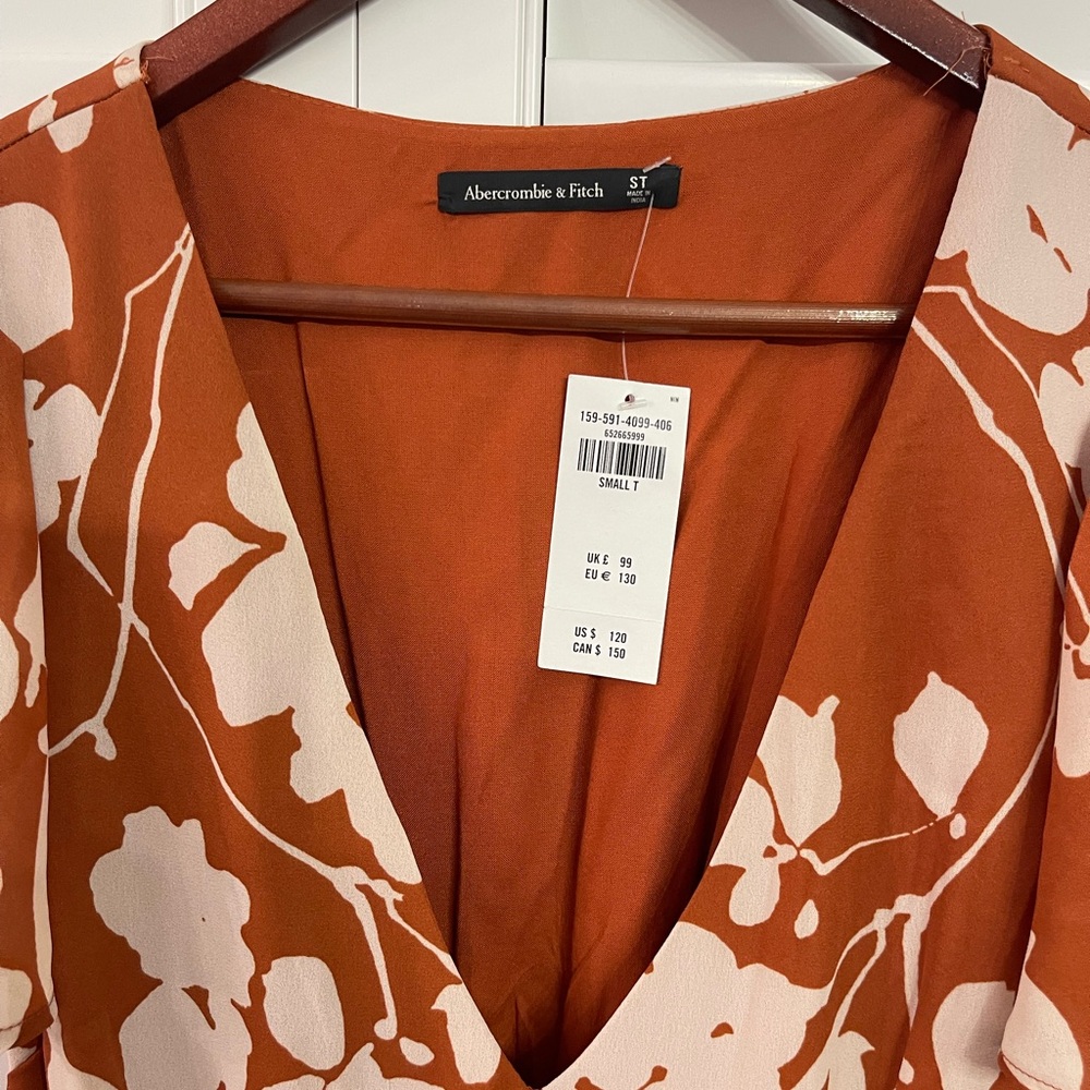 NWT Abercrombie & Fitch Floral Print Dress - Picture 3 of 8